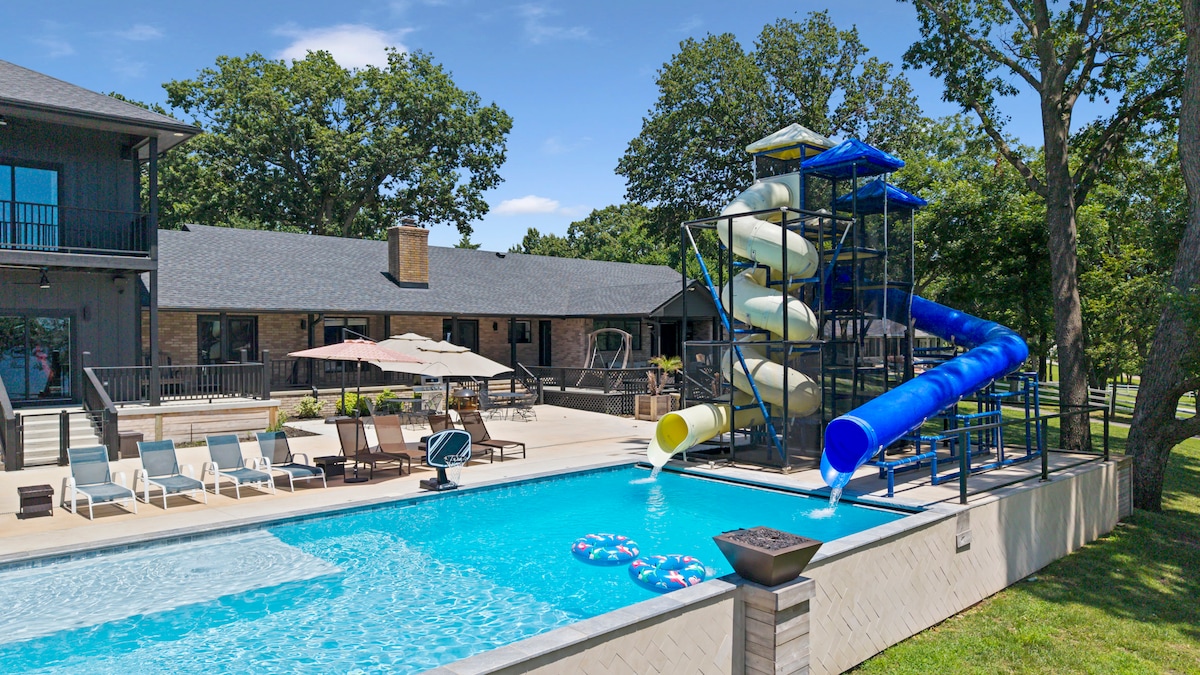 The Grove Estate photo